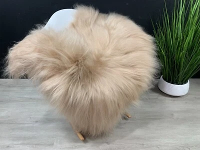 Genuine Icelandic Sheepskin Rug Luxurious Sheepskin Pelt for Seat Covers, Throws - Image 1 of 4