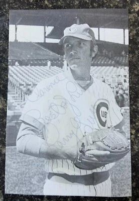 Larry Gura autographed photo- Chicago Cubs - Image 1 of 2