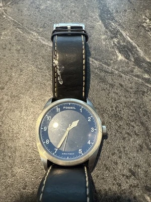 Fossil Black Leather Strap Wristwatch with Silver Case - Image 1 of 4