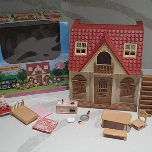 Sylvanian Families Tetto Rosso Accogliente Casetta Avviamento Casa LEGGI DESCRIZIONE  - Foto 1 di 20