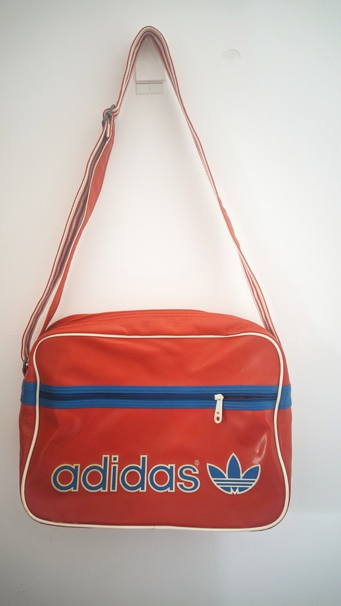 バッグ vintage adidas club sholder bag Adidas Originals Unisex Messenger Bag Black Gold Logo