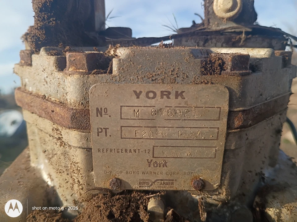 Conjunto de compresor de aire York F209R-16845 Foto 1 de 1