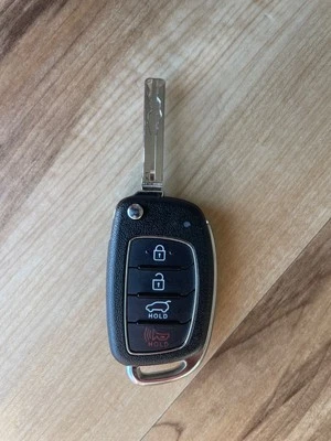 2015 2016 2017 2018 2019 2020 Hyundai Tucson flip chaveiro TQ8-RKE-4F25 FABRICANTE DE EQUIPAMENTO ORIGINAL - Imagem 1 de 2