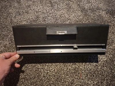 DiscGear селектор 120HD искусственной черной кожи хранения держатель чехол CD DVD с света - Изображение 1 из 4