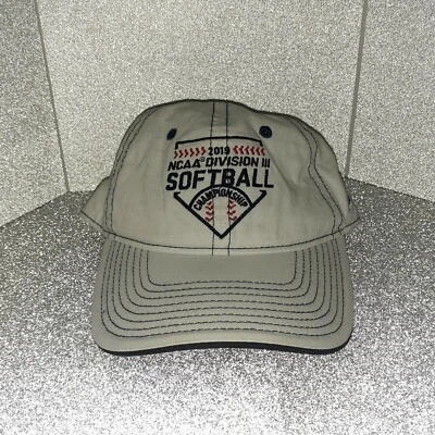 Новая бейсболка NCAA Division Softball Championship 2019 регулируемая белая - Изображение 1 из 4