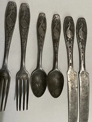 Vintage madre oca fratelli Wallace wb con piatto Malabar coltello forchetta cucchiaio - Immagine 1 di 4
