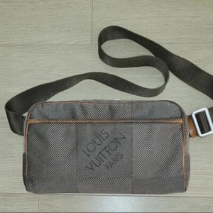 Autentica borsa a tracolla Louis Vuitton Acrobate Terre Canvas Damier - Foto 1 di 10