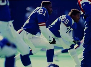 Reyna Thompson Original 35mm Slide 1991 New York Giants - Picture 1 of 2