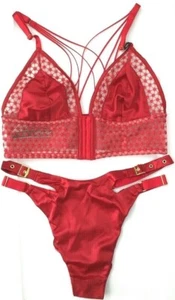 Sujetador de malla Starburst rojo lujo Victoria Secret bralette tanga ojal conjunto de pantizas - Imagen 1 de 8