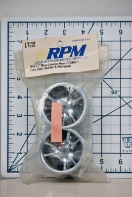 RPM Custom Engineered R.C. Products RPM81745 Clawz 6-Spoke Wheels Blue Chrm Rear - Image 1 of 2