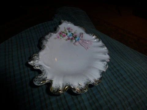 Vintage LEFTON CHINA CROWN LOGO Floral Bow Shell WALL HANGING SCONCE 7" VG ! Cover