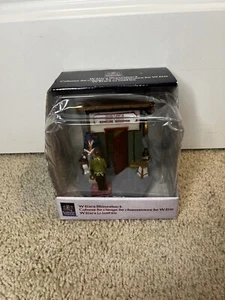 2008 Lemax Carole Towne Collection WILLIE SHINESHACK #83698 Christmas Village - Picture 1 of 9