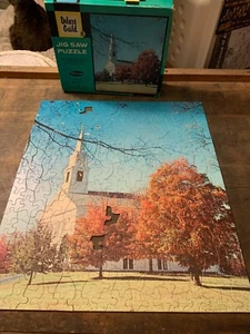 VINTAGE WHITMAN DELUXE GUILD PUZZLE JIGSAW PUZZLE "NEW ENGLAND CHURCH" No.211 - Picture 1 of 5