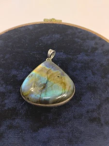 Grober massiver Sterling Silber 925 natürlicher Labradorit Anhänger Birne  - Bild 1 von 8