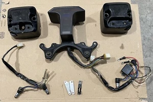 1979 Yamaha XS1100F Upper Lower Pilot Light Box, Socket, Fuel Flow Meter - Picture 1 of 12