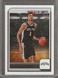 2023-24 Panini NBA Hoops - Rookies Victor Wembanyama #277 (RC) - Foto 1 di 2