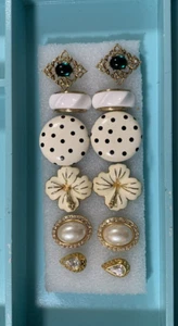 Vintage  Retro  80's-90's  Gold Ton  Pierced Earrings - Lot of 6 Pair - Picture 1 of 6