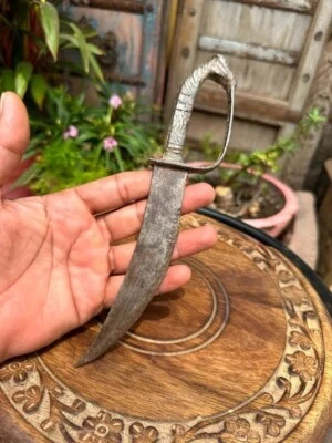 Cuchillo Jambia Espada Daga Mango Caballo Metal Hecho a Mano Hierro Antiguo De Colección Foto 1 de 4