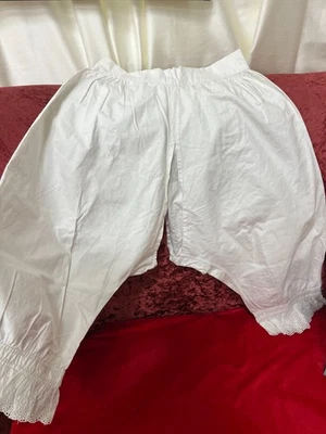 Vintage women's pantaloons. Europe, 1890–1900. - Image 1 of 4
