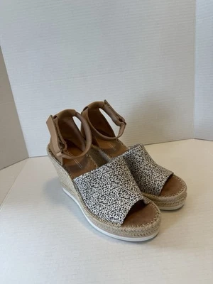 Cuñas Tom’s Animal Print con correas de cuero para mujer talla 8,5 Foto 1 de 4