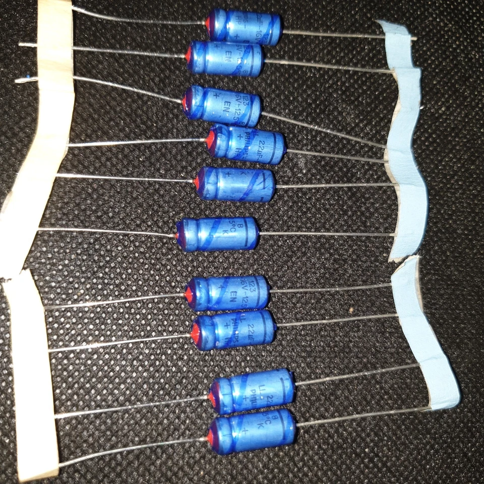 Condensadores NOS PHILIPS 123 Axial 22uF 16V EXTREMADAMENTE HI_END ¡ROHS! 10 piezas Foto 1 de 1