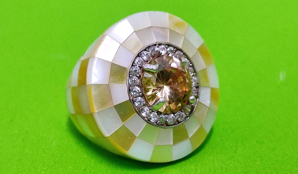 Antiguo anillo de vestir de plata de ley 925 conchas naturales y piedras preciosas naturales 19 g Foto 1 de 4