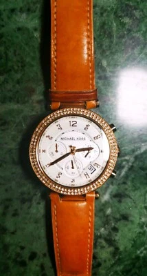 Кожаные часы Michael Kors MK5633 с японским механизмом - Изображение 1 из 4