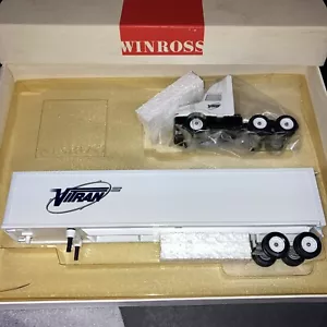 Vitran Trucking - Winross - 1/64 Scale - Picture 1 of 9