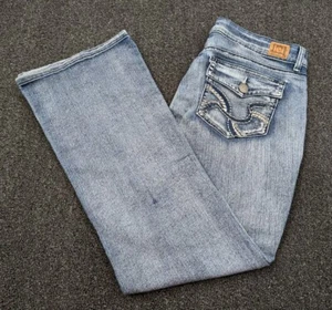 LEI Sophia Hipster Flare Jeans Blue Medium Wash Denim Y2K Juniors Size 13 Short - Picture 1 of 13