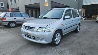 MAZDA 121 RIGHT INDICATOR/FOG/SIDE CORNER LAMP, METRO, 03/00-08/02 D26751060B 00 - image 1 of 4