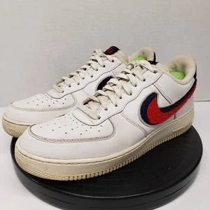 Nike Air Force 1 3D Chenille Swoosh Sneakers White Red Blue Sz 10.5 823511-106 - Picture 1 of 18