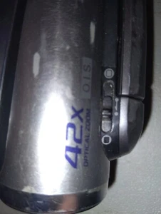 Panasonic SDR-H40P Digital Camcorder - Picture 1 of 10