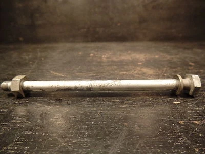 1973 YAMAHA RT3 360 RT 3 360 MONTAGEM SUPERIOR DO MOTOR TRASEIRO - Imagem 1 de 3