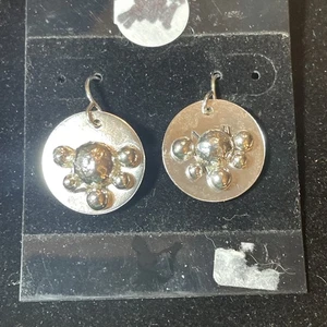 .925 Sterling Silver Hand Made Discs With Silver Balls Earrings 1 Inch In Length - Picture 1 of 4