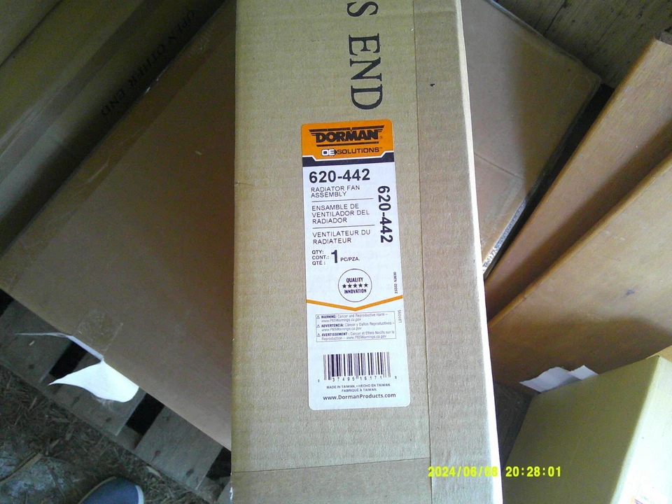 Conjunto de ventilador de refrigeração Dorman 620-442 para alguns aplicativos Dodge, Hyundai e Kia dos anos 00. - Imagem 1 de 1