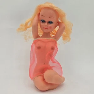 Bambola pinup cruscotto vintage nuda fragola bionda giocattolo adulto camionista pulcino - Foto 1 di 10