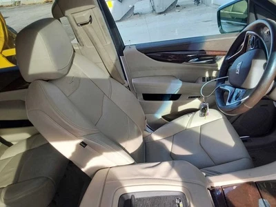 Driver Front Seat Bucket Seat Opt AN3 Electric Fits 16-20 ESCALADE 3084524 - Image 1 of 4