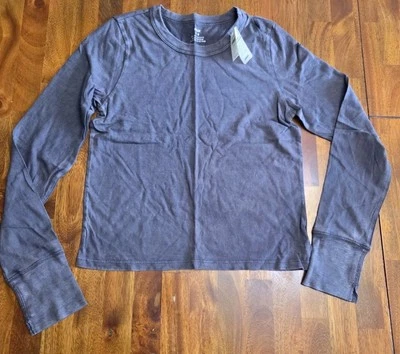 NUEVO CON ETIQUETAS OFFLINE por Aerie Top ajustado recortado manga larga gris lavado/azul talla mediana Foto 1 de 4