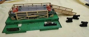 Lionel 3656 Stockyard posguerra con ganado y rampa sin probar - Imagen 1 de 7