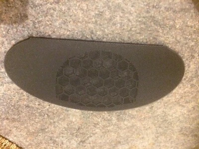 2006 Saab 93 dashboard center speaker grille - Image 1 of 2