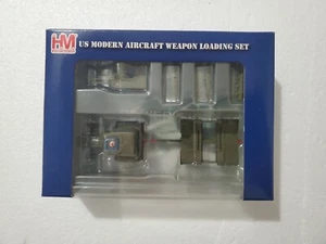 Hobby Master 1/72 Weapon Loading Set Tractor w/Trailer & Lift Truck HD3005 - Picture 1 of 13