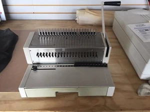 IBICO industrial manual plastic comb punch binder binding machine model c21 - Picture 1 of 8