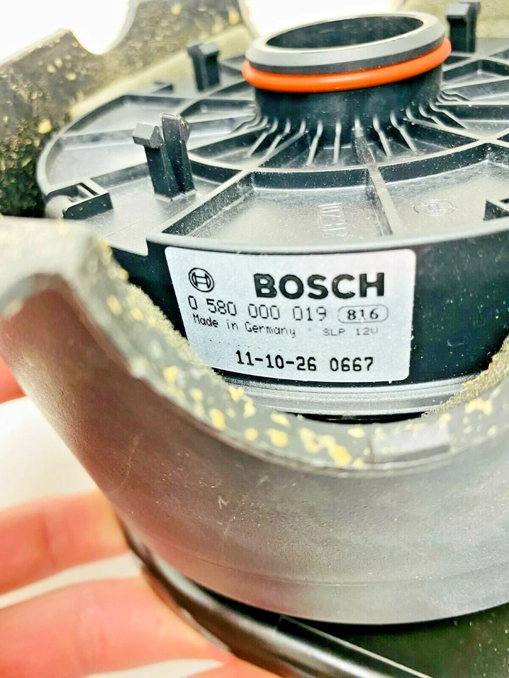 BOSCH OEM 058000019/12568795 новый воздушный / смог насос - Изображение 1 из 4