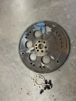 2.8 1980 V6 Buick Chevy Oldsmobile Pontiac volante placa flexible Foto 1 de 4