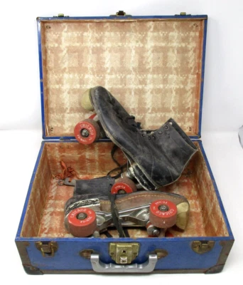Vintage Roller Skates in Storage Box Case Black Blue - Image 1 of 4