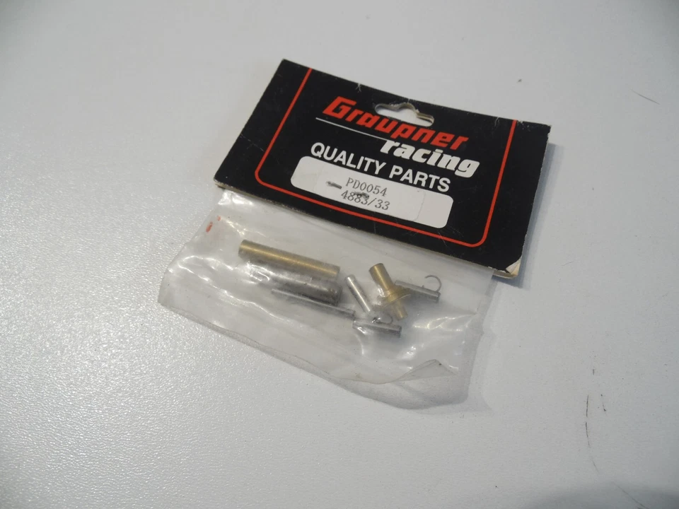 VINTAGE GRAUPNER 4883/33 Shaft Bag SM Parts CRUSHER 1/10 Truck - Photo 1/1