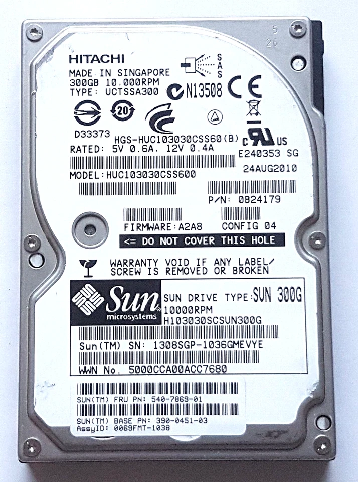 300 GB SAS Hitachi HUC103030CSS600 10000rpm 64MB HDD 2.5 " Internal Hard Drive - Image 1 of 1