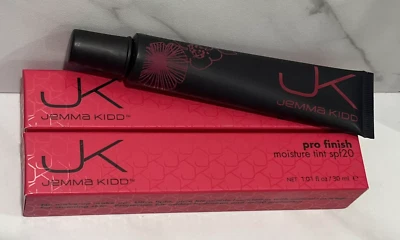 2 JK Jemma Kidd Pro Finish Moisture Tint SPF 20 - 02 Mid - 1.01 oz - Image 1 of 4