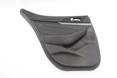 Nissan Máxima SV 2019-2023 puerta trasera izquierda moldura panel OEM NEGRO_G Foto 1 de 4