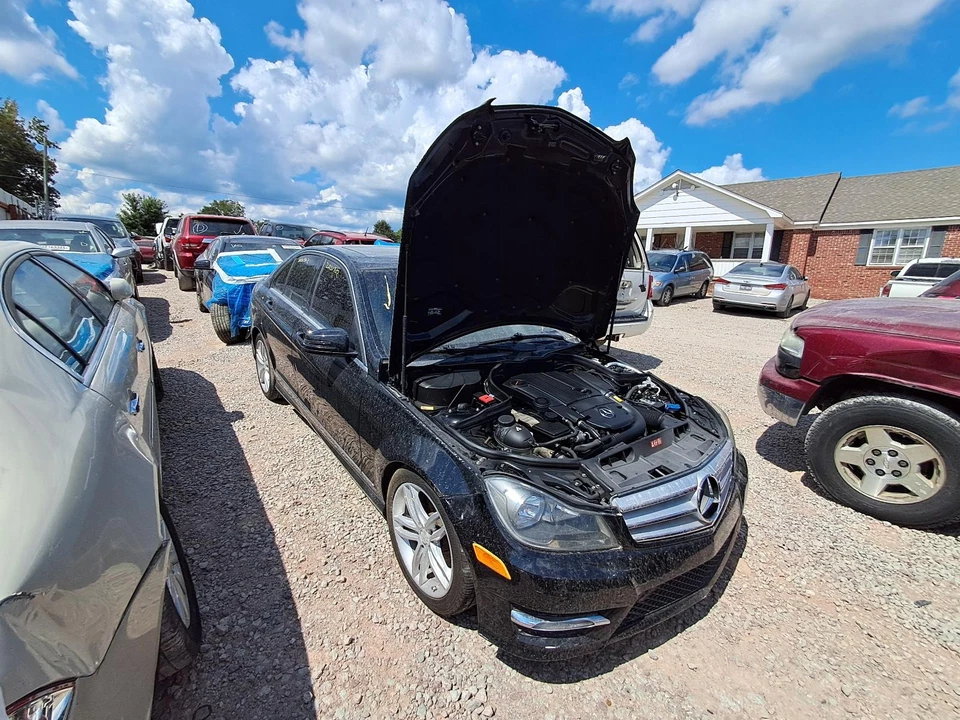 Used Radiator fits: 2013 Mercedes-benz Mercedes c-class 204 Type C250 Grade A Foto 1 de 4